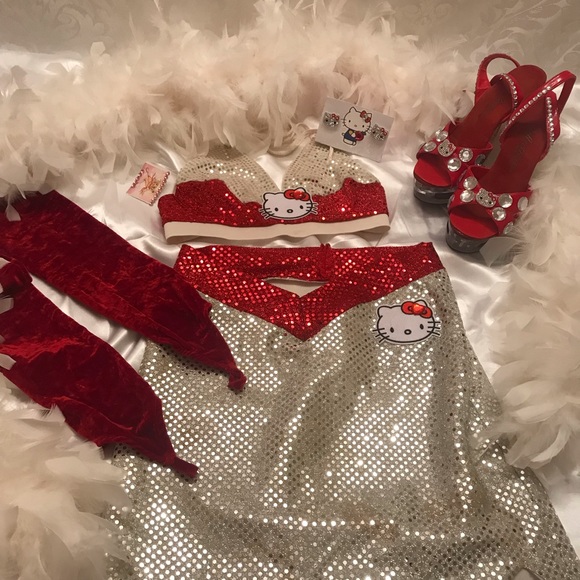 Rare 🍒vintage custom hello kitty rave outfit and earrings set❤️ - Picture 6 of 14